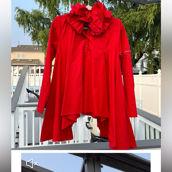 CHIC AND STUNNING!!! THIS GORGEOUS RED FT INC. BLOUSE……. SIZE M - Picture 6 of 6